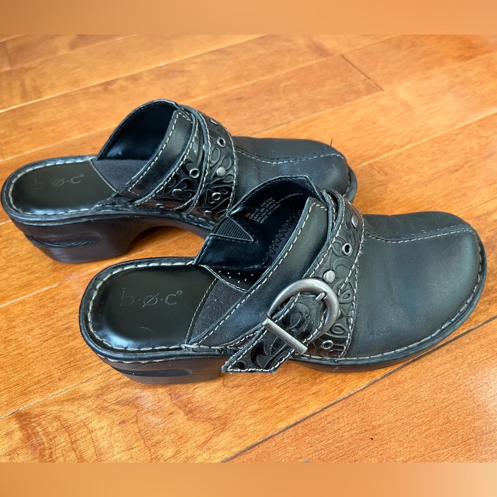 BOC Born Black Leather Clogs Size 7M